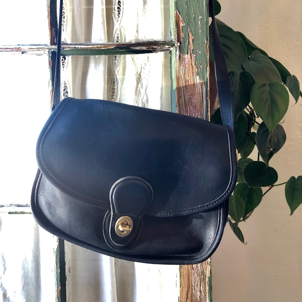 Vintage Coach TIMELESS